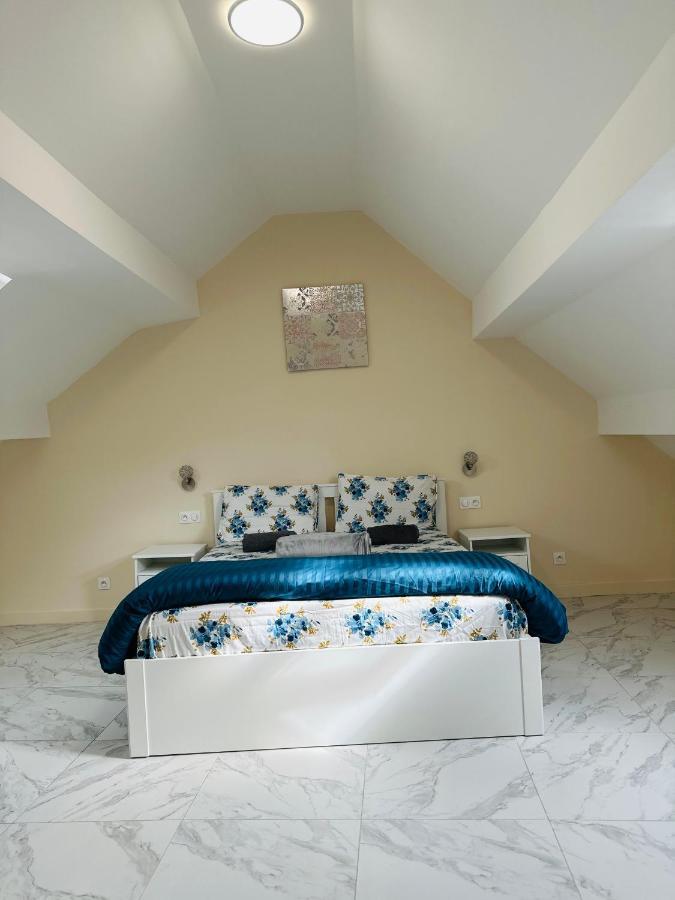Silver House Pierrefitte-sur-Seine Zewnętrze zdjęcie